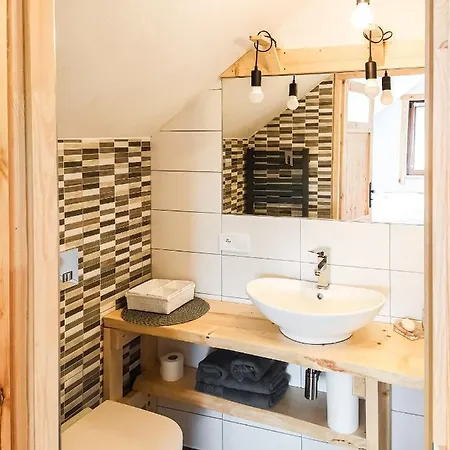 مزرعة للإقامة Na Koncu Swiata Wilkowice (Bielsko)